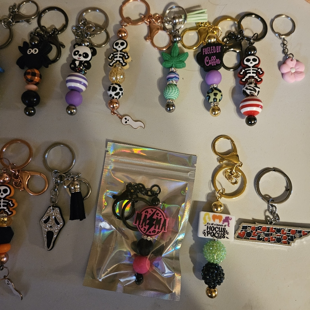 Hand made keychains - Picture 2 of 10